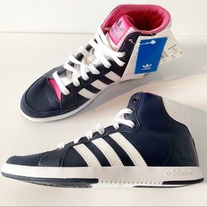 Adidas | Hightop Navy White Stripe | NWT | Size 8